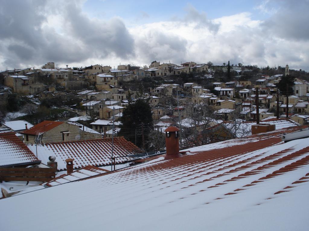 Xenios Cottages Lofou Exterior foto