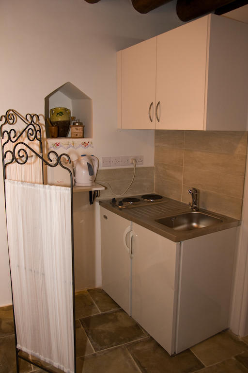 Xenios Cottages Lofou Zimmer foto