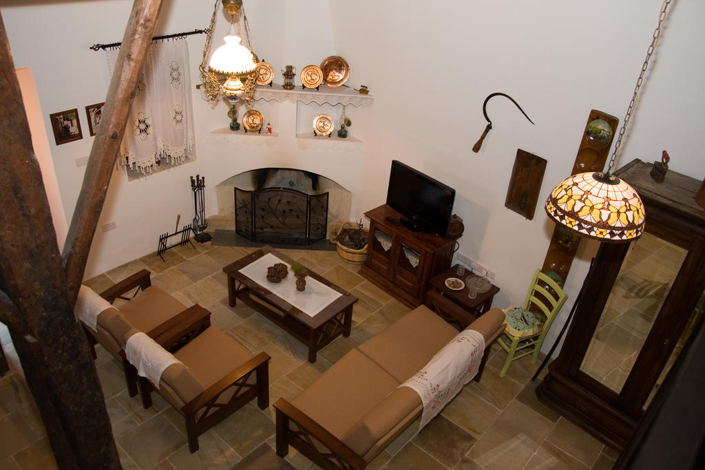 Xenios Cottages Lofou Zimmer foto